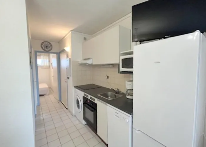 T2 Au Barcares, Acces Plage, Terrasse, Parking, Wifi, Pour 4 Personnes - Fr-1-529-133 Le Barcarès